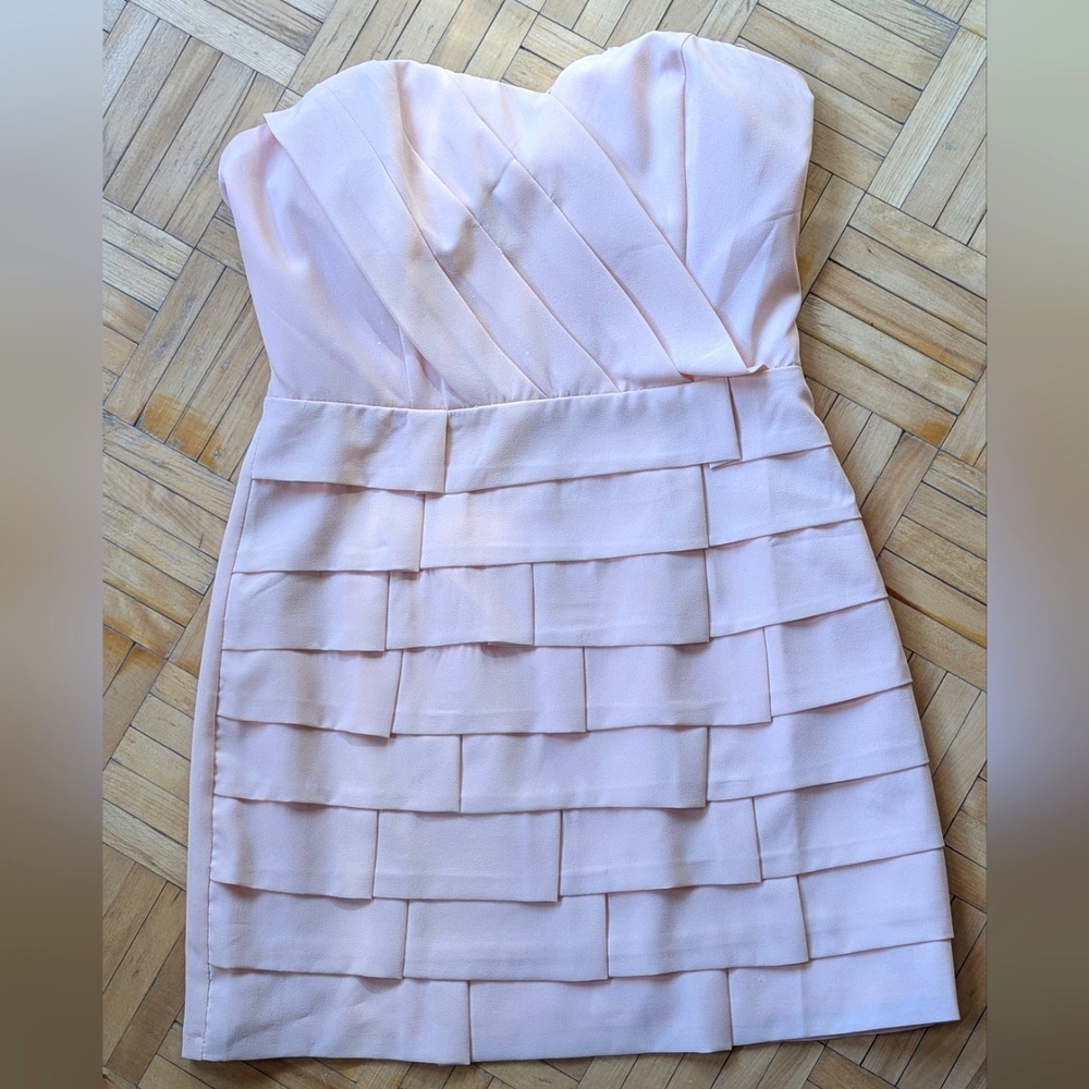 Elegant Pink Mini Strapless Dress